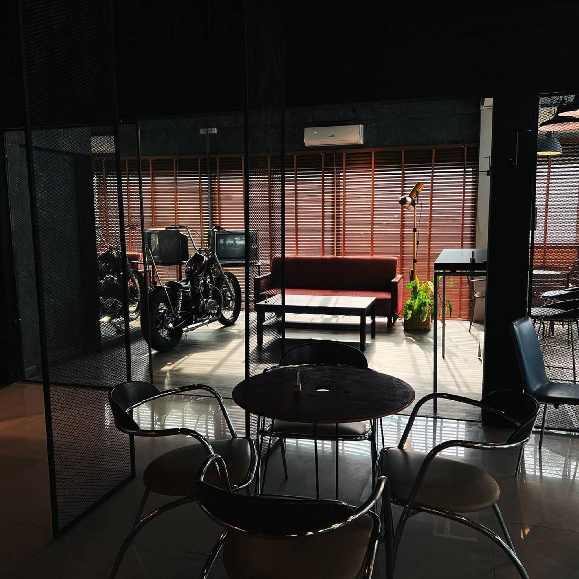 BW Thai Art Style Hotel Бангкок Экстерьер фото